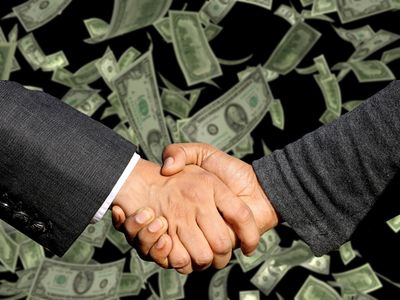 Wie verhandle ich erfolgreich mit Geschäftspartnern und Investoren?